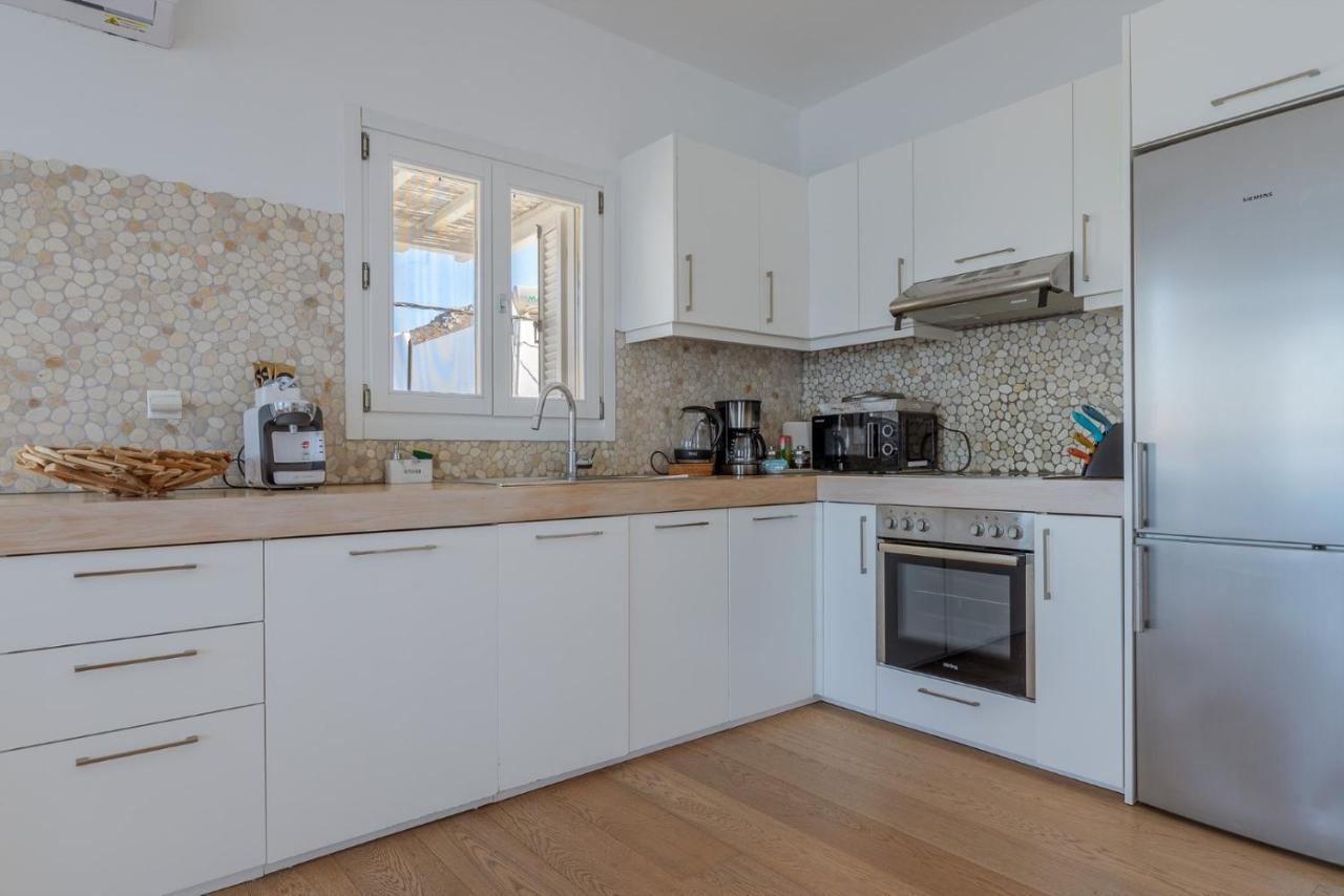 Uno Luxury Apartment With Sea View Livadia  Zewnętrze zdjęcie