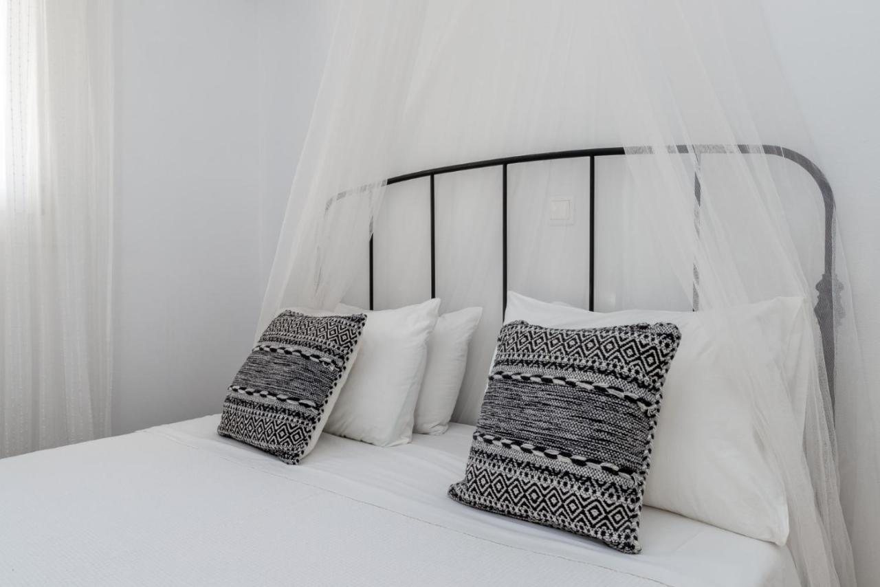 Uno Luxury Apartment With Sea View Livadia  Zewnętrze zdjęcie