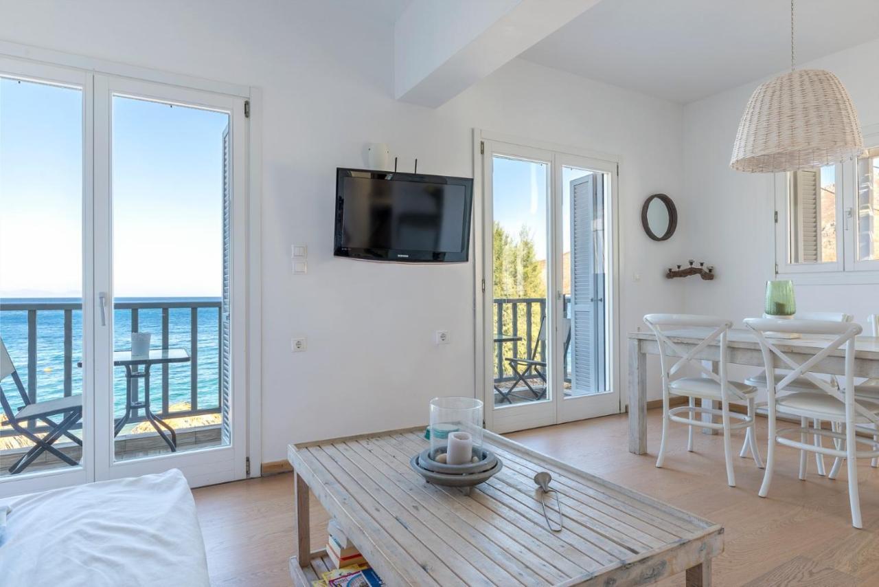 Uno Luxury Apartment With Sea View Livadia  Zewnętrze zdjęcie