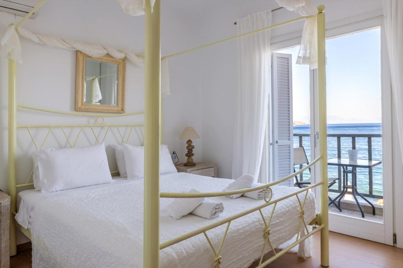 Uno Luxury Apartment With Sea View Livadia  Zewnętrze zdjęcie