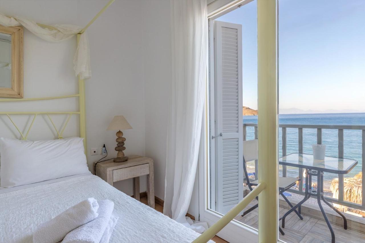Uno Luxury Apartment With Sea View Livadia  Zewnętrze zdjęcie