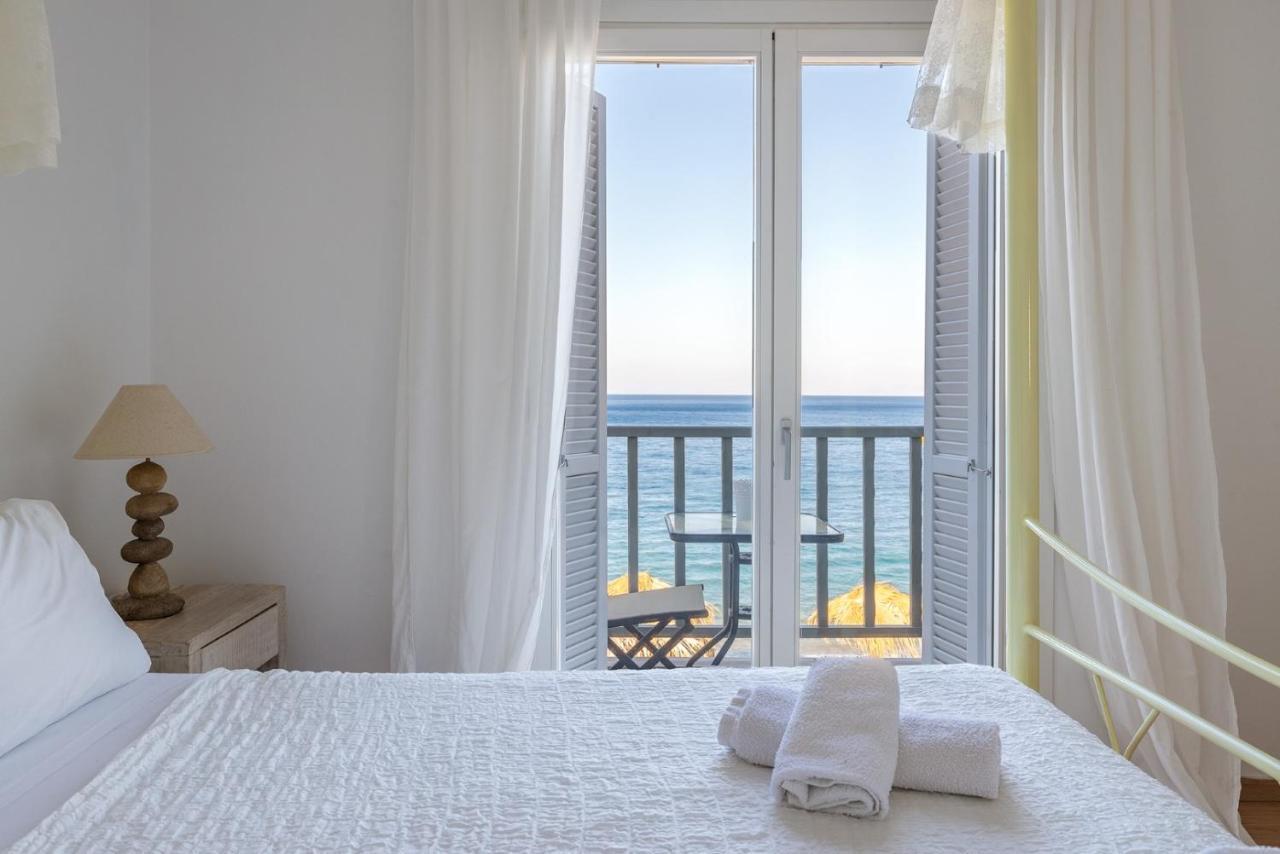Uno Luxury Apartment With Sea View Livadia  Zewnętrze zdjęcie